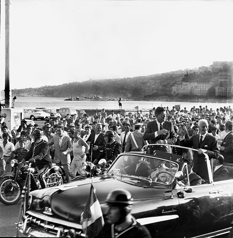 slide_509324_7135744_free