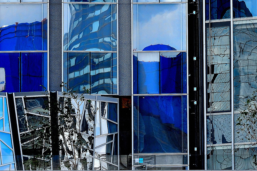 Grafismo n.54-Parigi La Defence